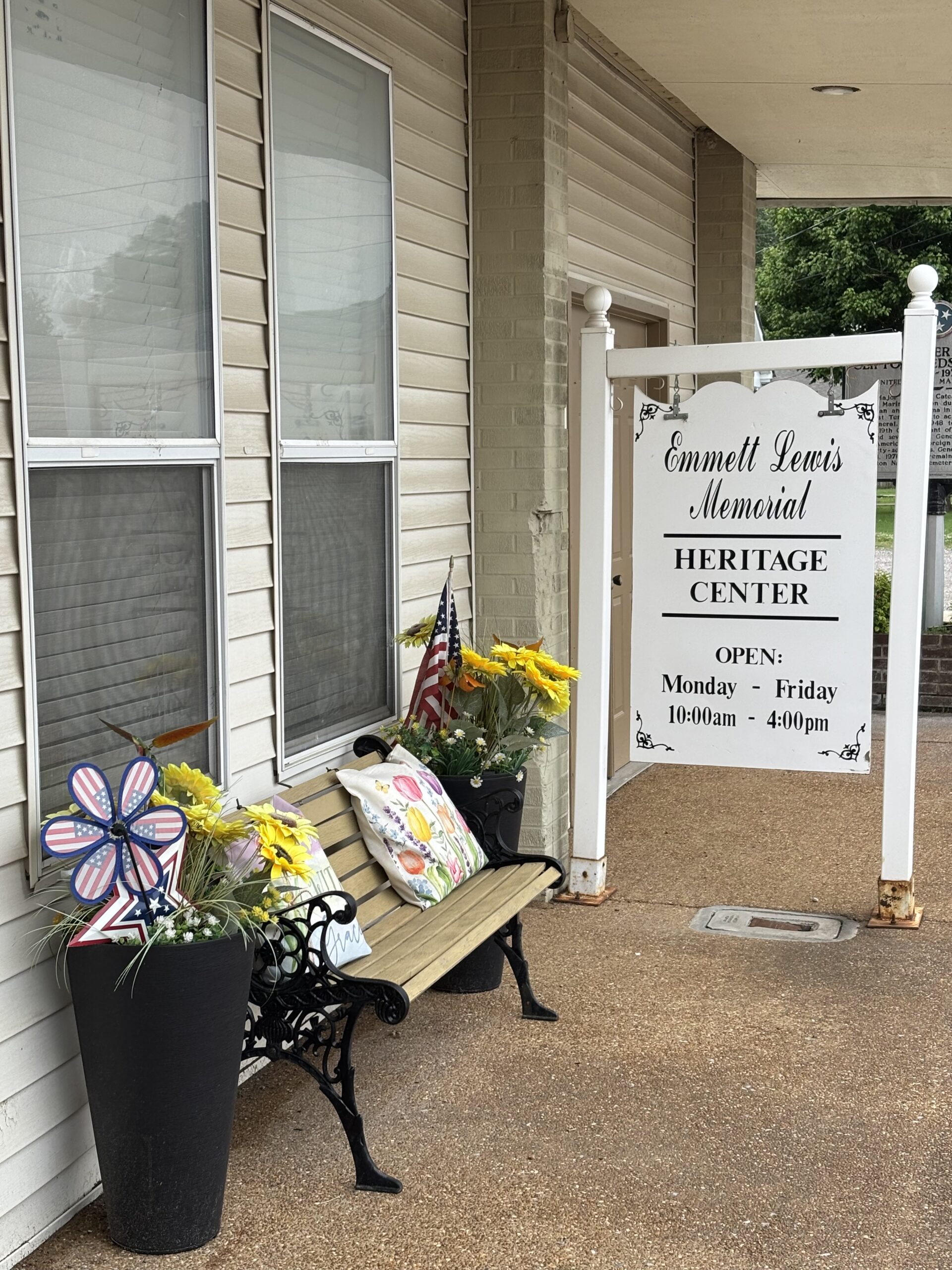 Emmet Lewis Memorial Heritage Center